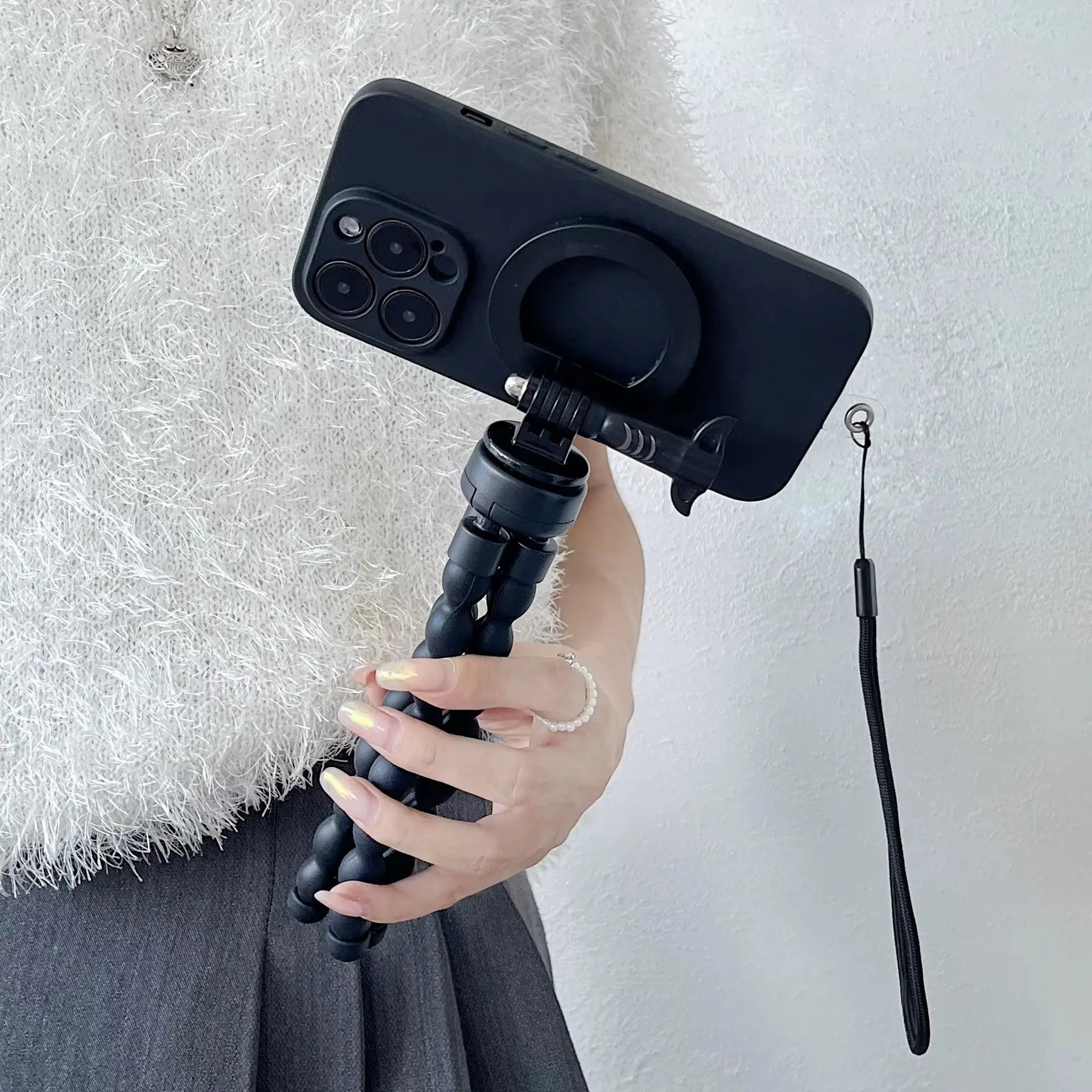 MagSafe-Compatible Magnetic Tripod and Monopod Stand for Smartphones - Compact Octopus Phone Holder